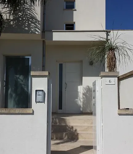 Case Vacanze Iris Uggiano La Chiesa